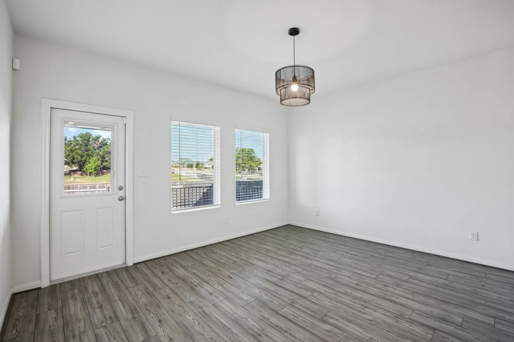 108 Katie Elder Drive Jarrell, TX 76537