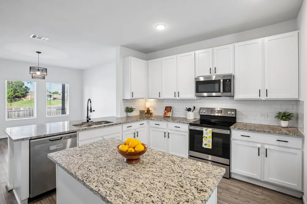 108 Katie Elder Drive Jarrell, TX 76537