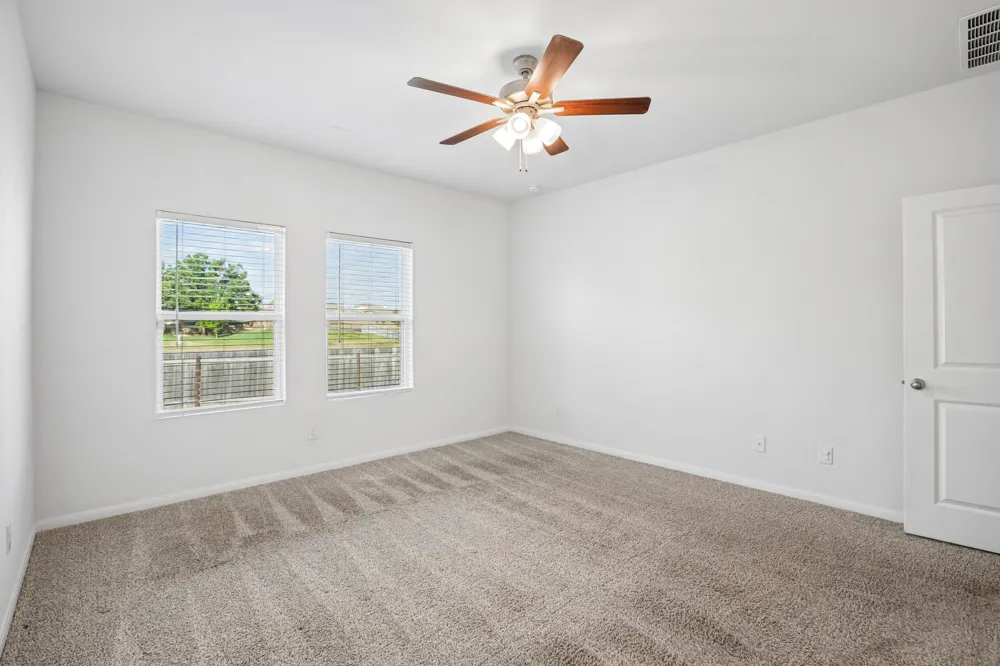 108 Katie Elder Drive Jarrell, TX 76537