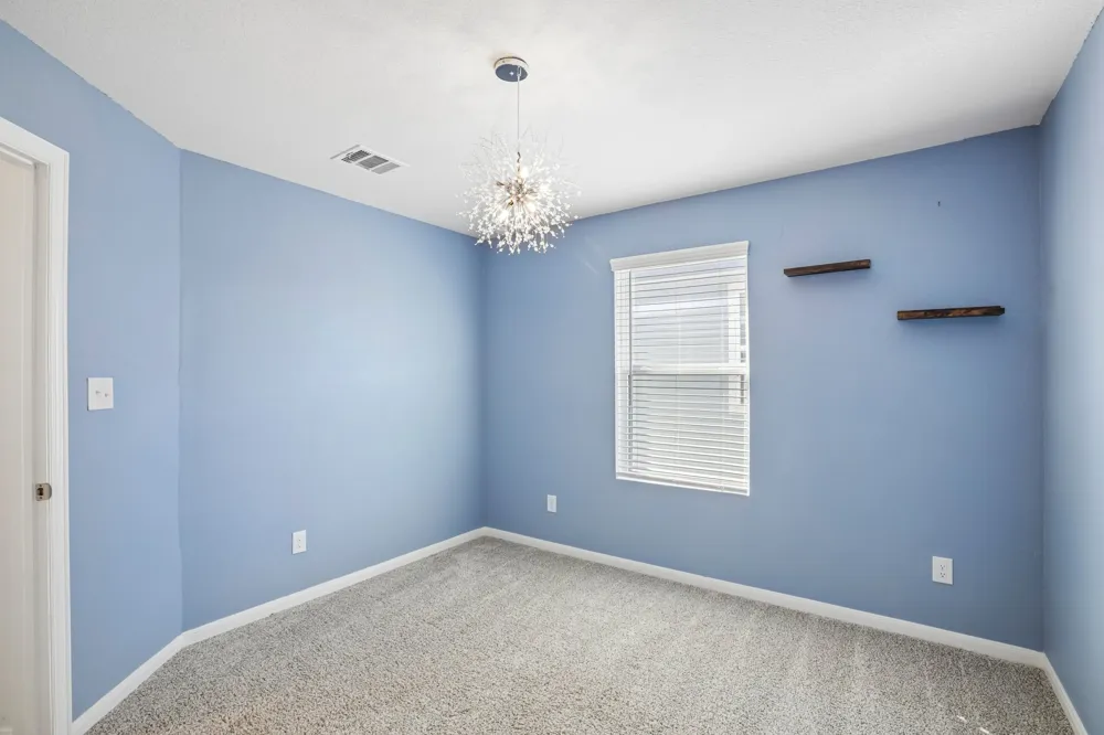 108 Katie Elder Drive Jarrell, TX 76537