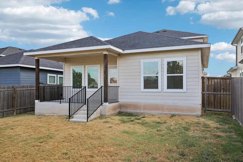 108 Katie Elder Drive Jarrell, TX 76537