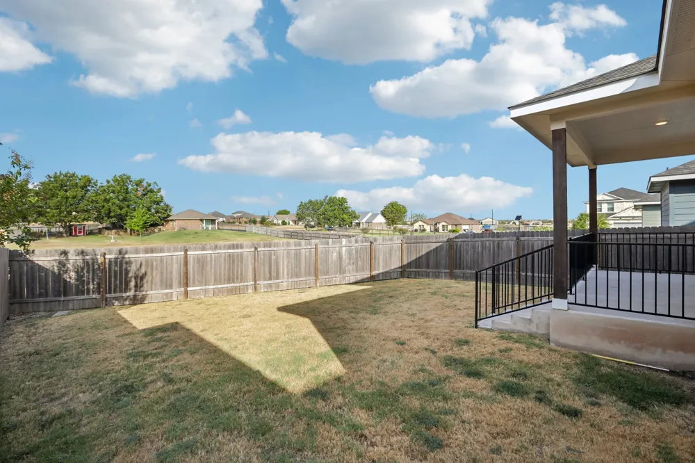 108 Katie Elder Drive Jarrell, TX 76537