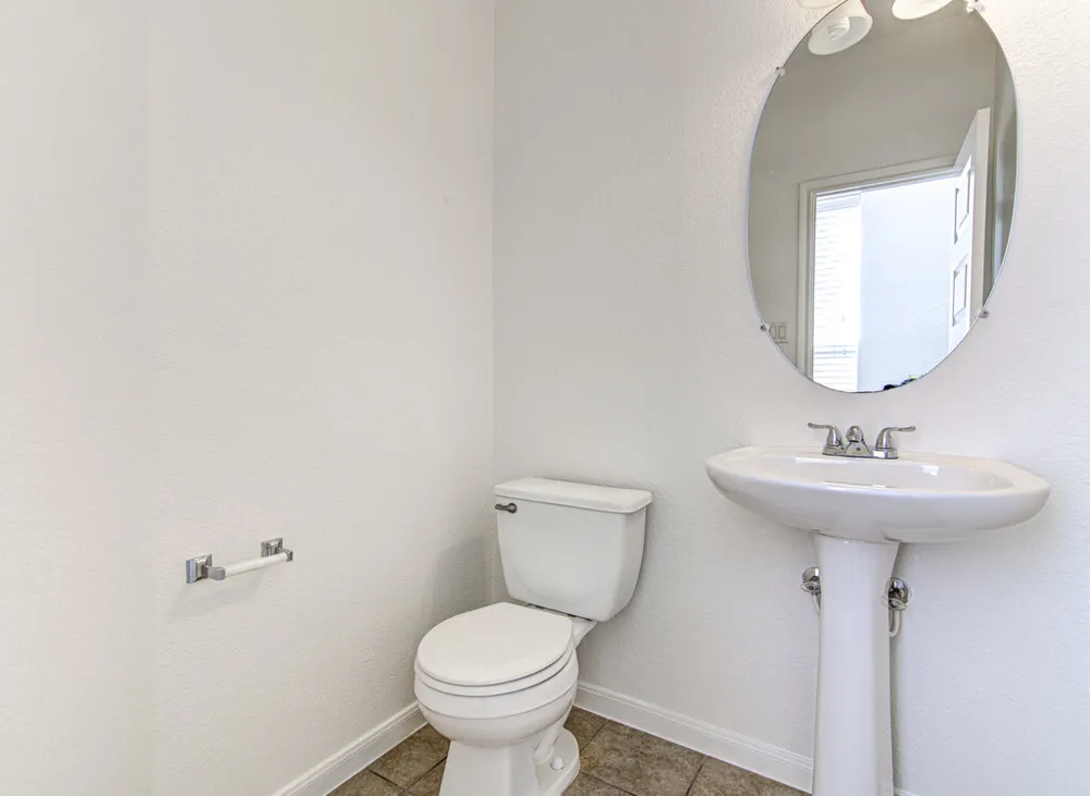 1904 Tramson Drive #95C Austin, TX 78741