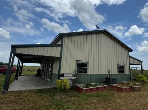 678 County Road 1063