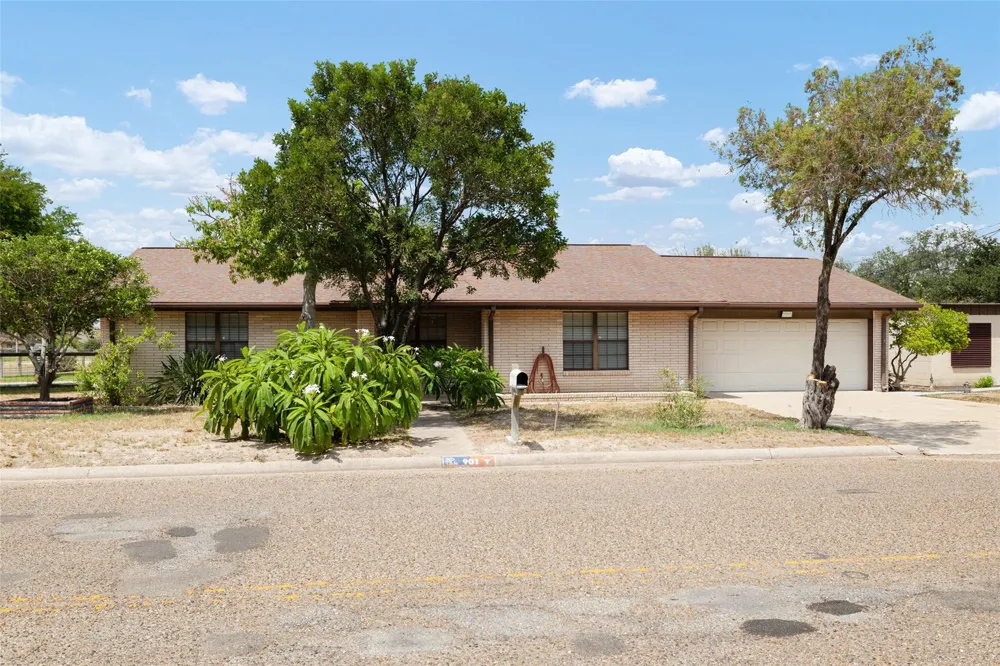 901 Vista Hermosa Edinburg, TX 78539