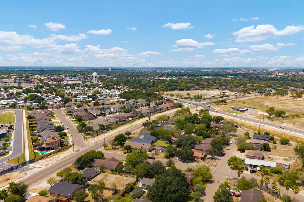 901 Vista Hermosa Edinburg, TX 78539