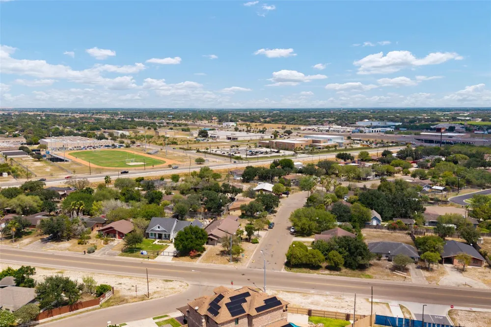 901 Vista Hermosa Edinburg, TX 78539