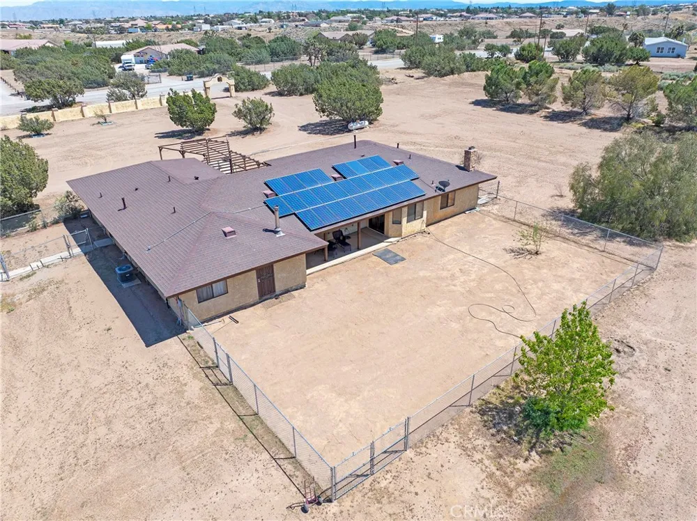 9448 Braceo Oak Hills, CA 92344