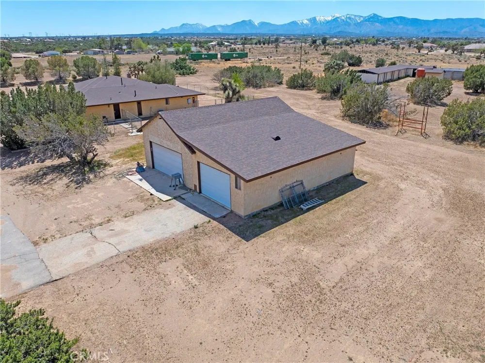 9448 Braceo Oak Hills, CA 92344