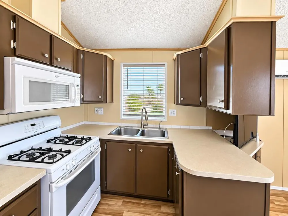 16400 Bubbling Wells Road #445 Desert Hot Springs, CA 92240
