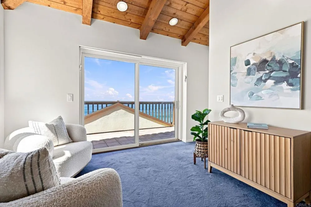 1939 S Pacific Street Oceanside, CA 92054