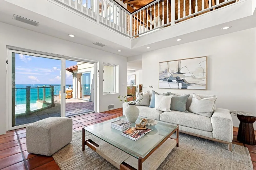 1939 S Pacific Street Oceanside, CA 92054