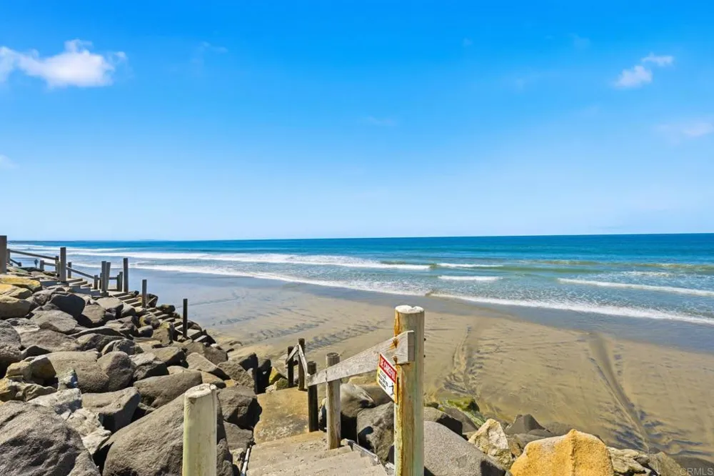 1939 S Pacific Street Oceanside, CA 92054