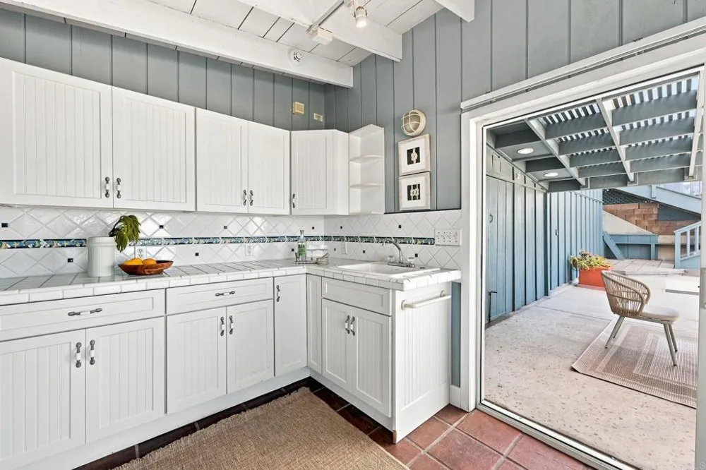 1939 S Pacific Street Oceanside, CA 92054