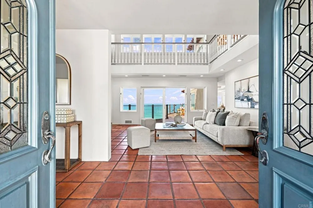 1939 S Pacific Street Oceanside, CA 92054