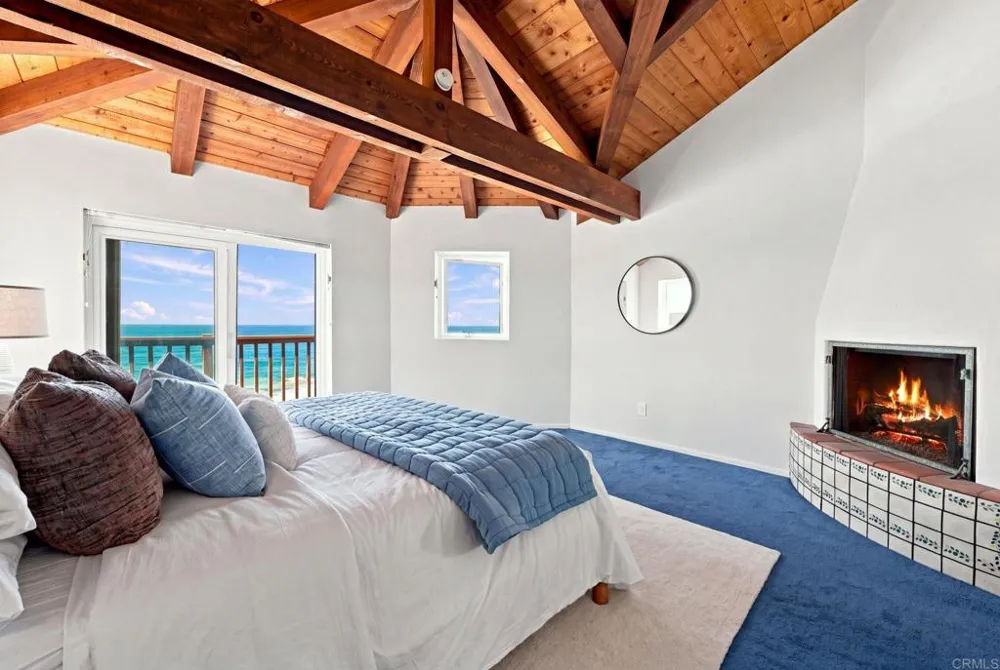 1939 S Pacific Street Oceanside, CA 92054