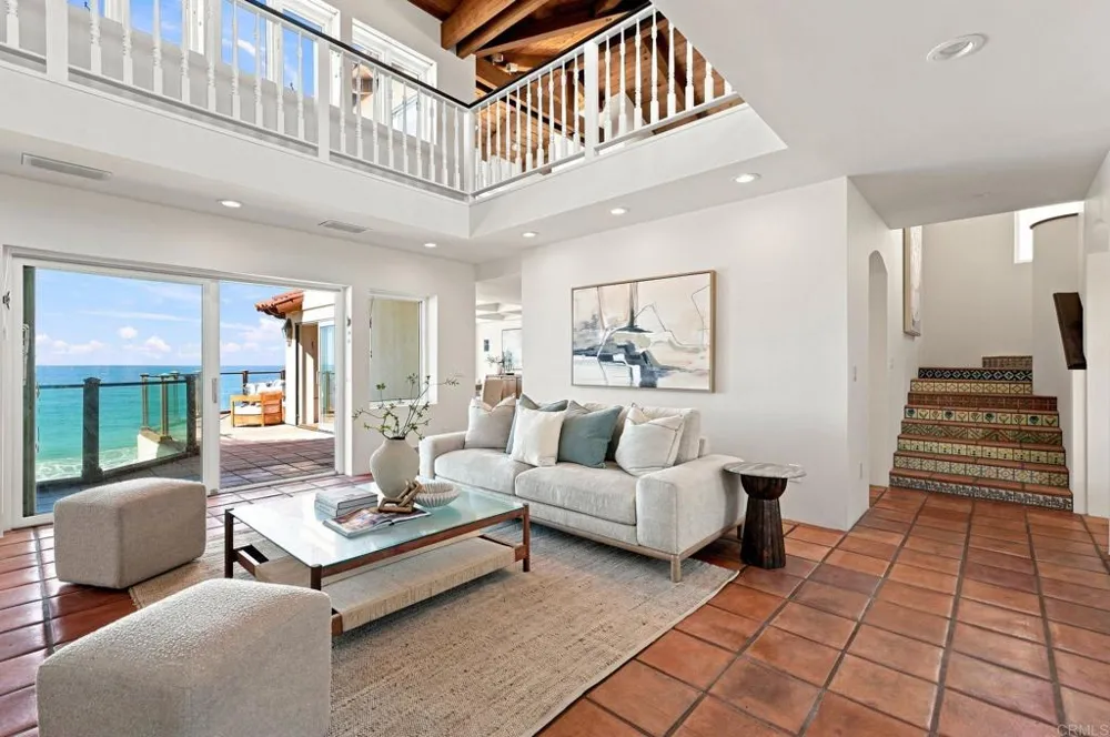 1939 S Pacific Street Oceanside, CA 92054