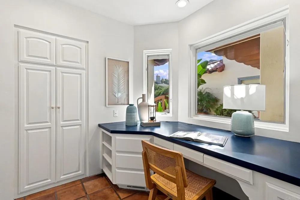 1939 S Pacific Street Oceanside, CA 92054
