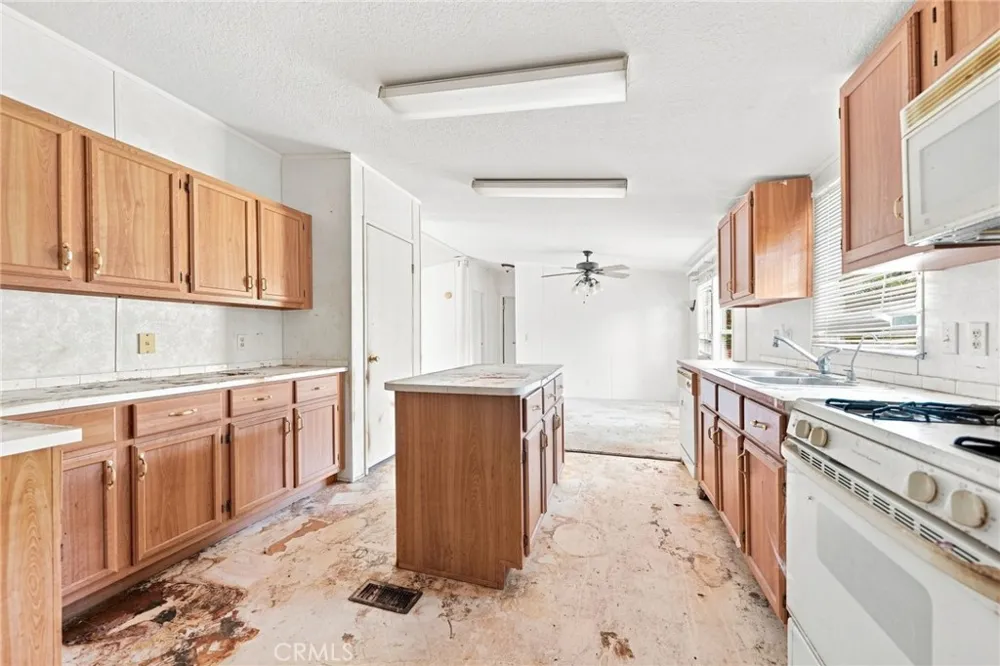 31130 S General Kearny Road #190 Temecula, CA 92591