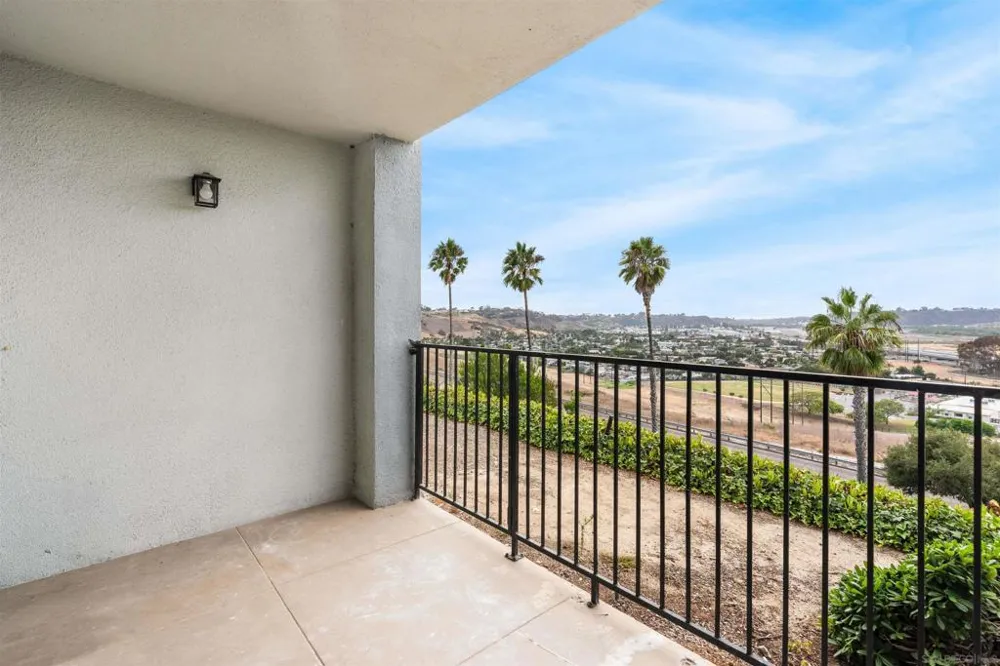 3606 Vista Rey #8 Oceanside, CA 92057