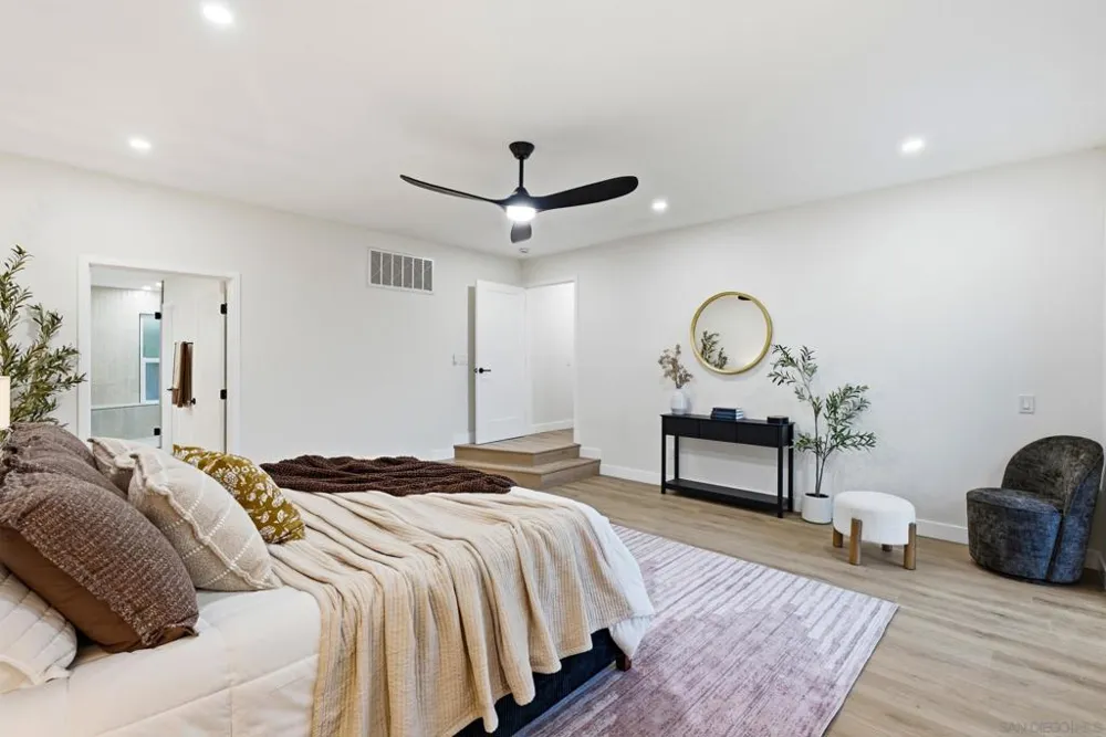 4153 Vista Bonita Lane Escondido, CA 92025