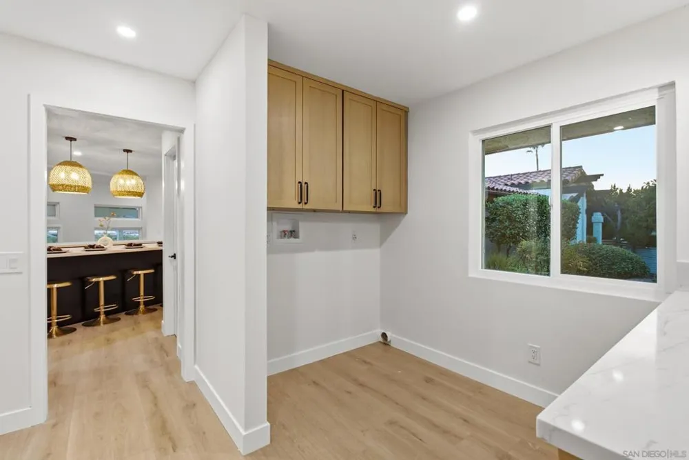 4153 Vista Bonita Lane Escondido, CA 92025
