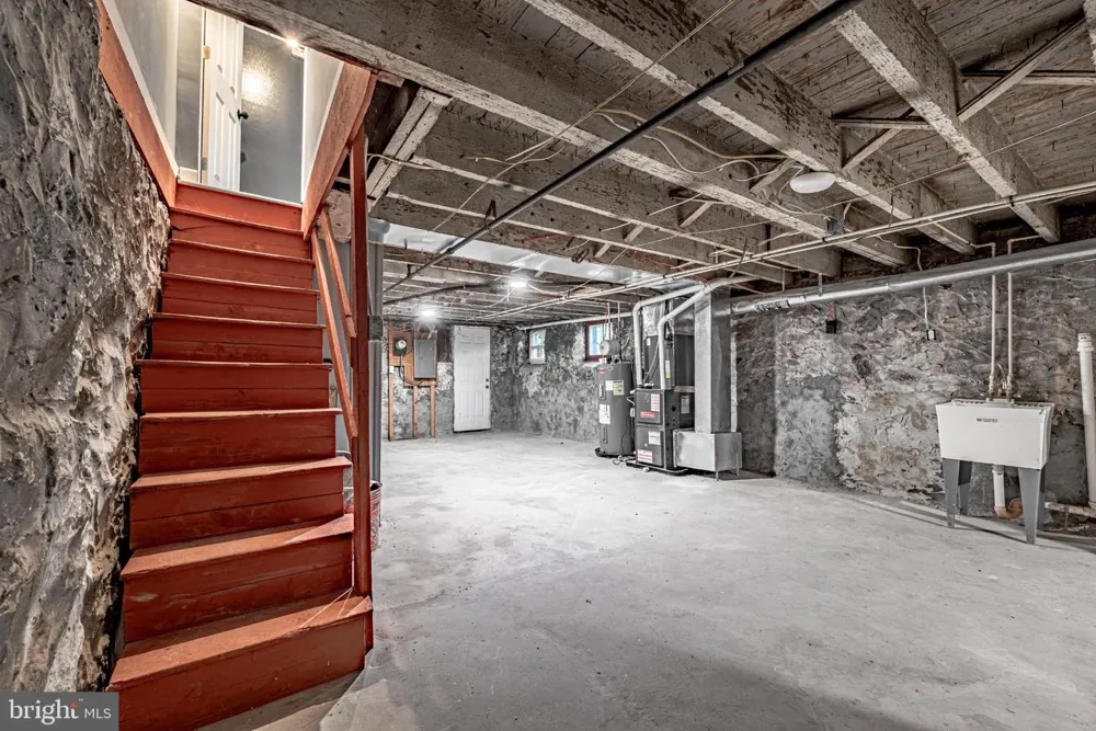 4216 REISTERSTOWN ROAD Baltimore, MD 21215