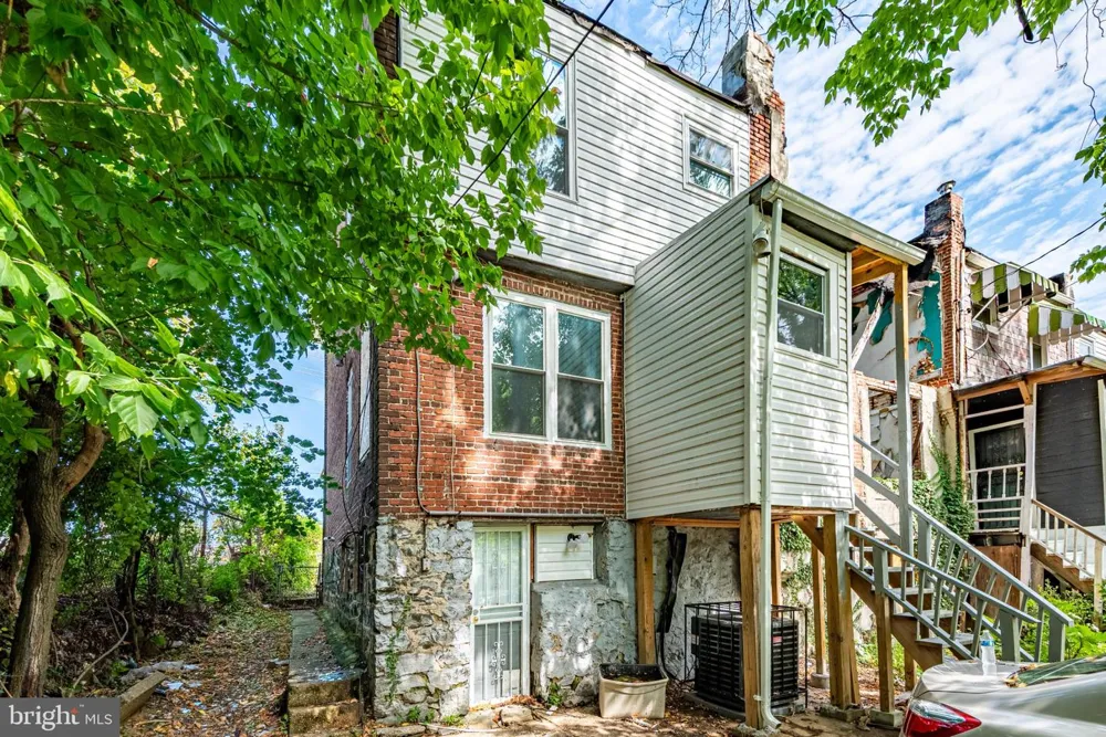 4216 REISTERSTOWN ROAD Baltimore, MD 21215