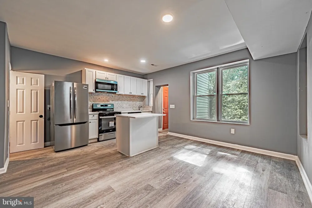 4216 REISTERSTOWN ROAD Baltimore, MD 21215