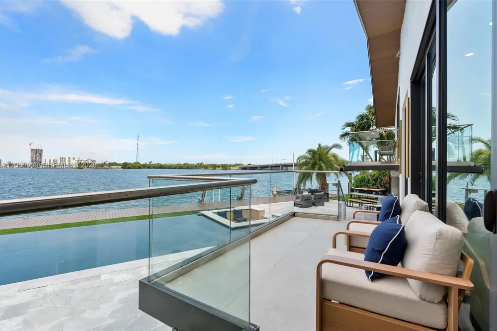 1244 NE 81st Ter Miami, FL 33138