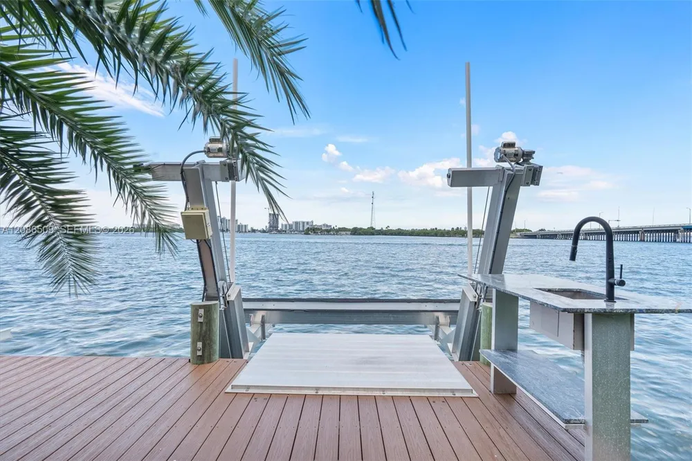 1244 NE 81st Ter Miami, FL 33138