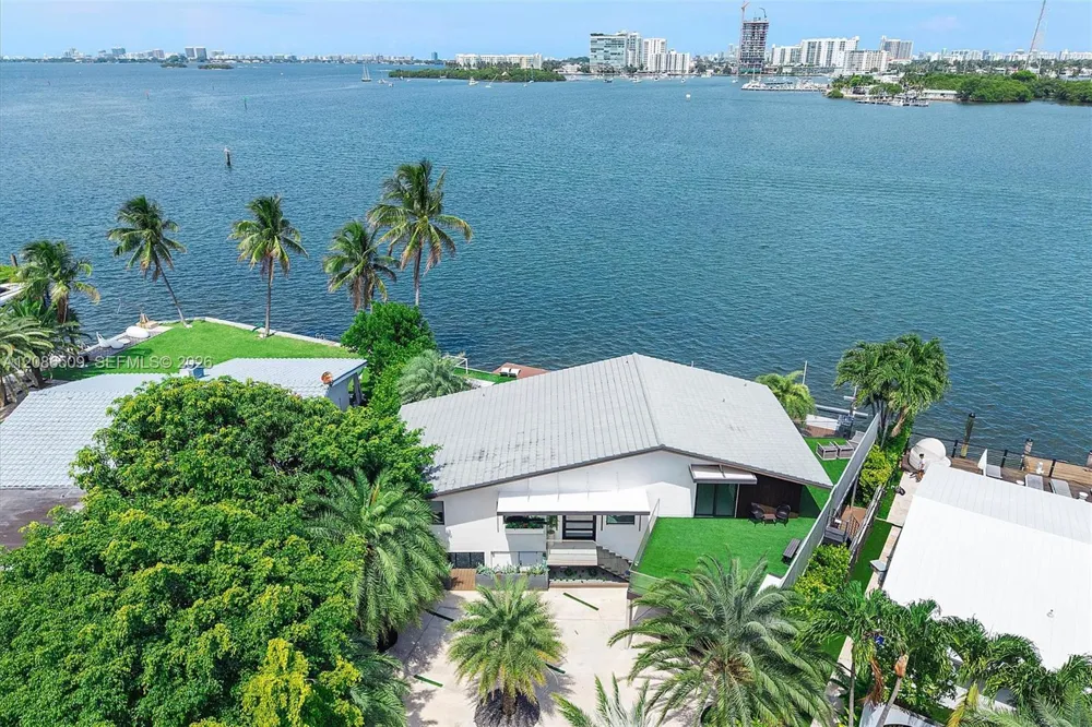 1244 NE 81st Ter Miami, FL 33138