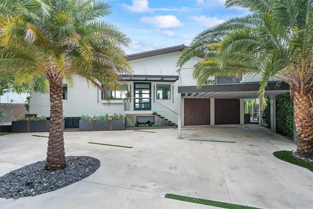 1244 NE 81st Ter Miami, FL 33138