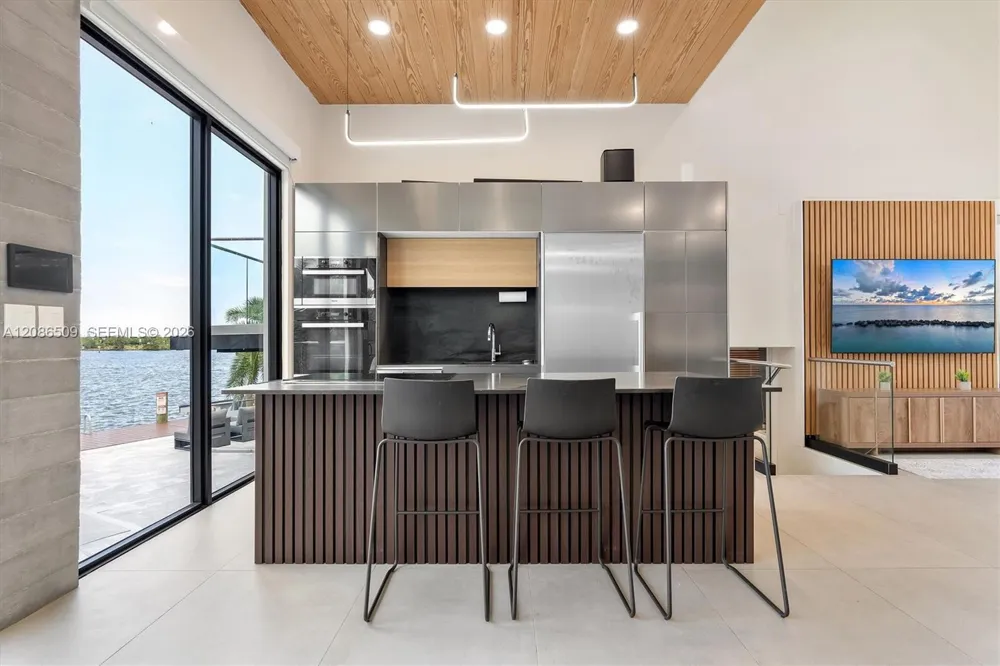 1244 NE 81st Ter Miami, FL 33138