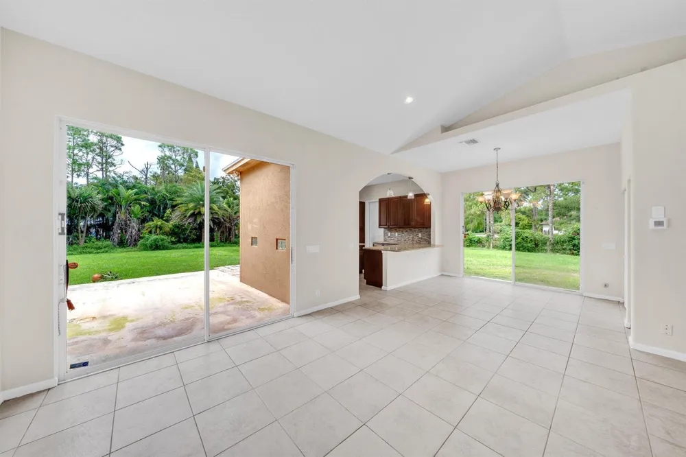 16785 81st Lane Loxahatchee, FL 33470