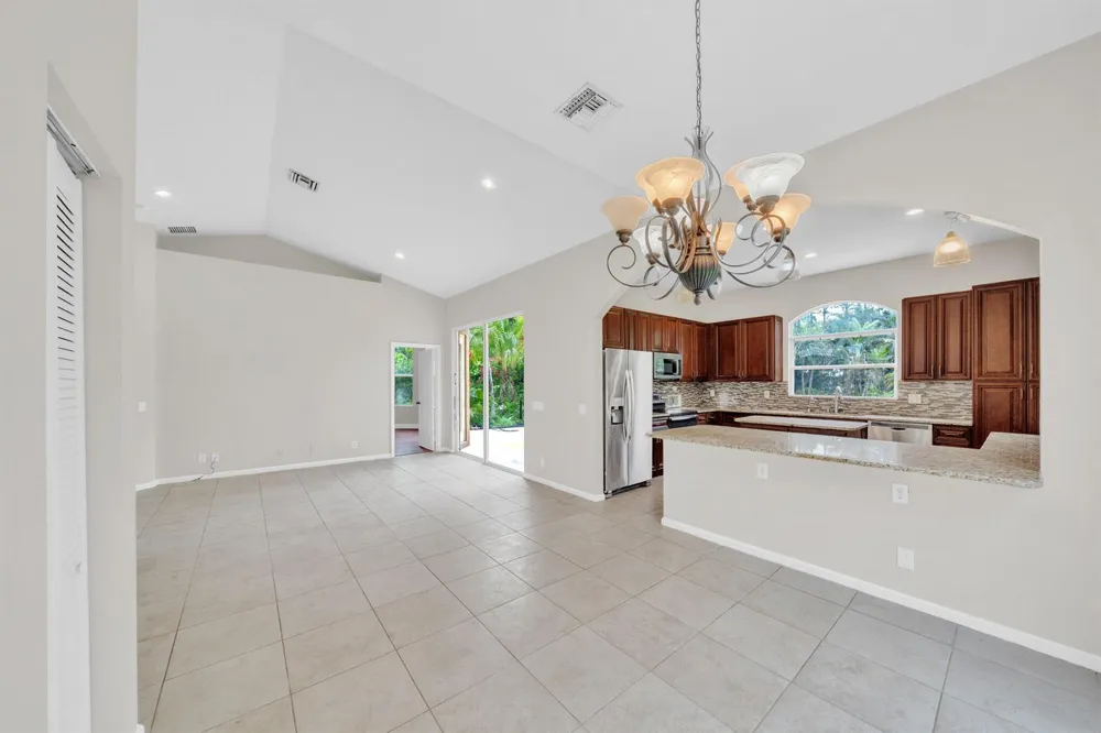16785 81st Lane Loxahatchee, FL 33470