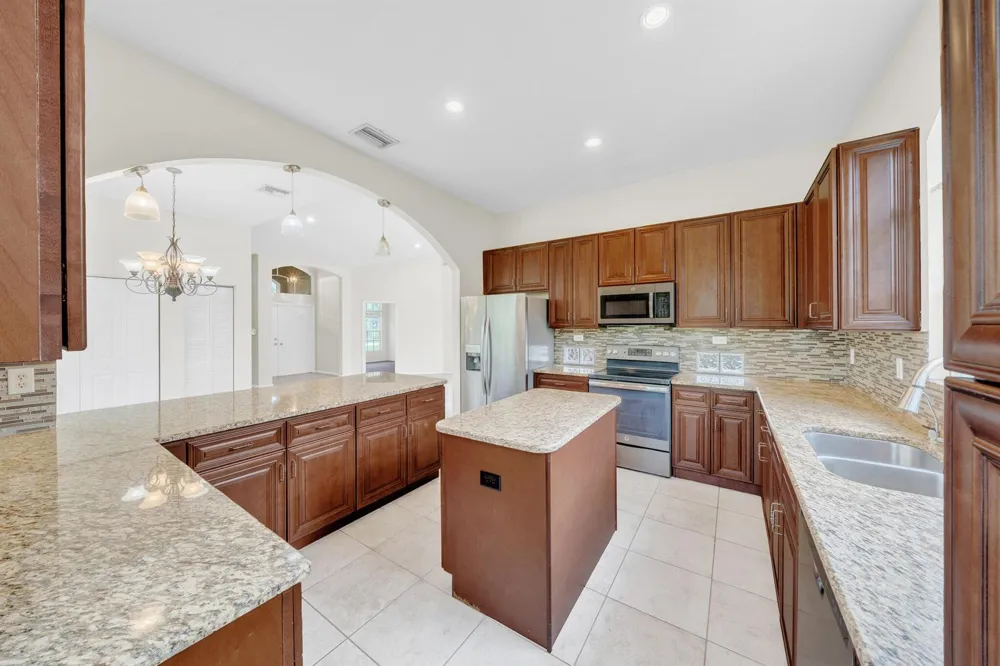 16785 81st Lane Loxahatchee, FL 33470