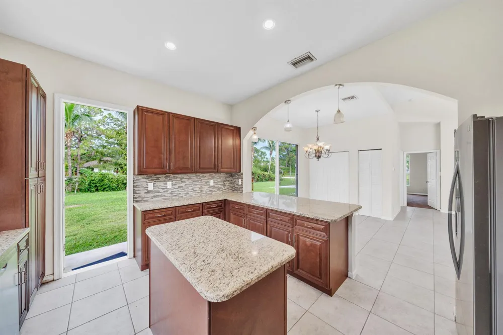 16785 81st Lane Loxahatchee, FL 33470