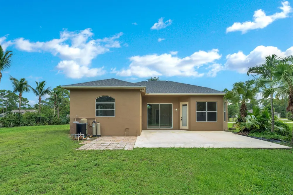 16785 81st Lane Loxahatchee, FL 33470