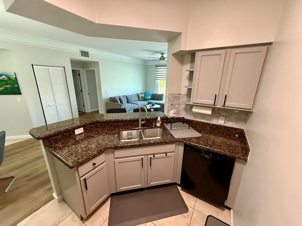 10304 Myrtlewood Circle W #10304 Palm Beach Gardens, FL 33418