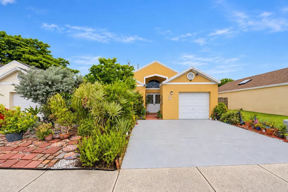 3680 Marlberry Lane Miramar, FL 33025