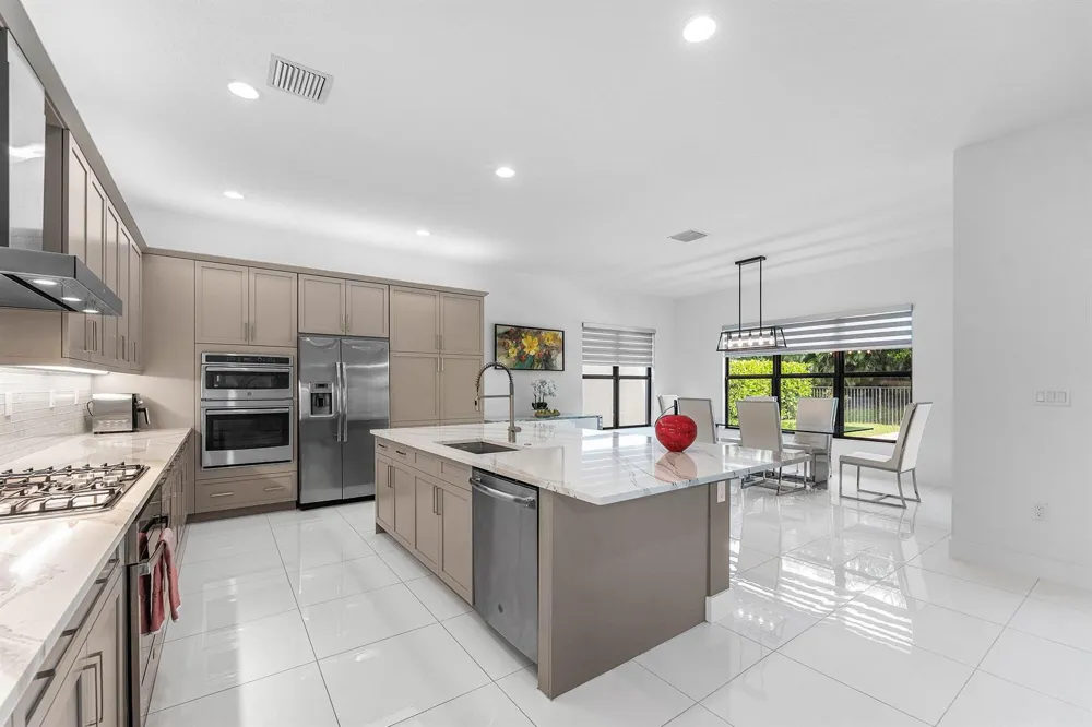 17516 Rainstream Road Boca Raton, FL 33496