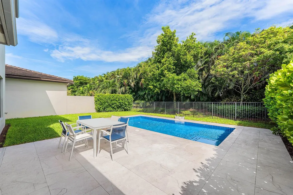 17516 Rainstream Road Boca Raton, FL 33496