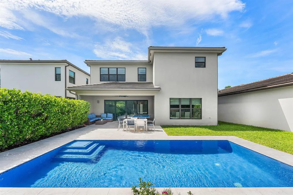 17516 Rainstream Road Boca Raton, FL 33496