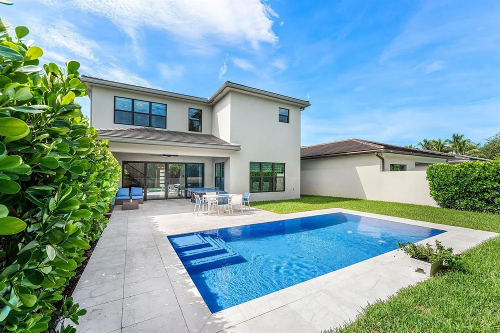 17516 Rainstream Road Boca Raton, FL 33496