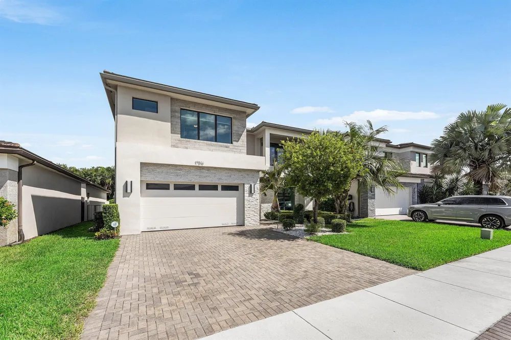 17516 Rainstream Road Boca Raton, FL 33496