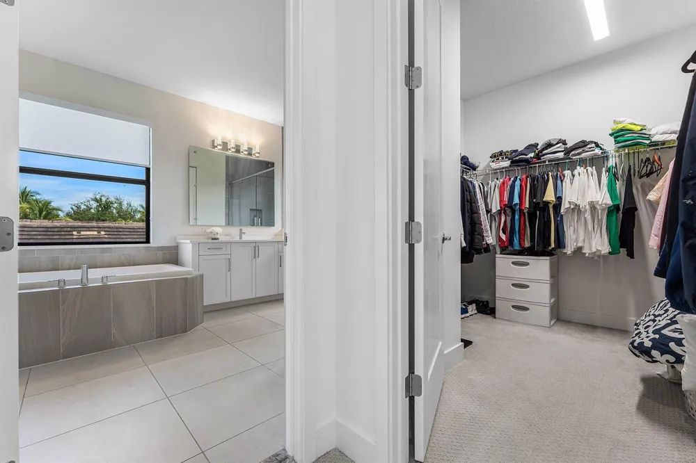 17516 Rainstream Road Boca Raton, FL 33496