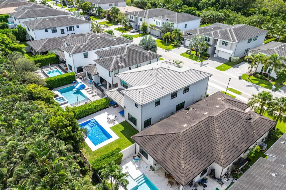17516 Rainstream Road Boca Raton, FL 33496