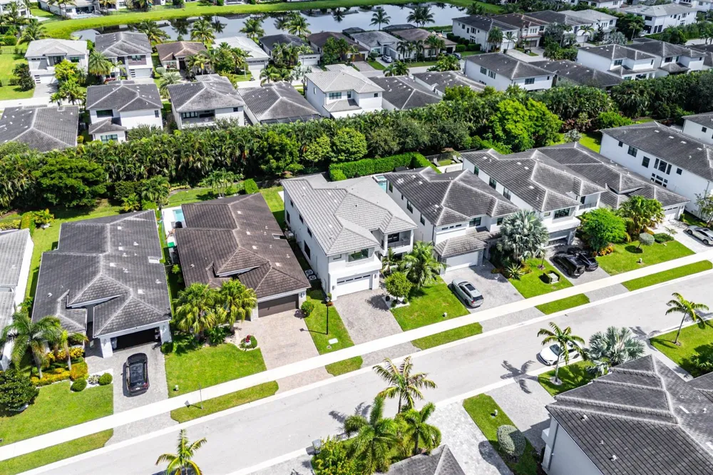17516 Rainstream Road Boca Raton, FL 33496