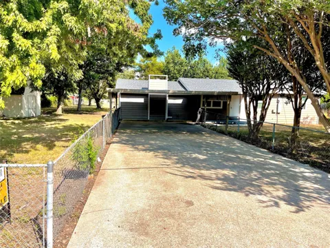1210 Troy Road